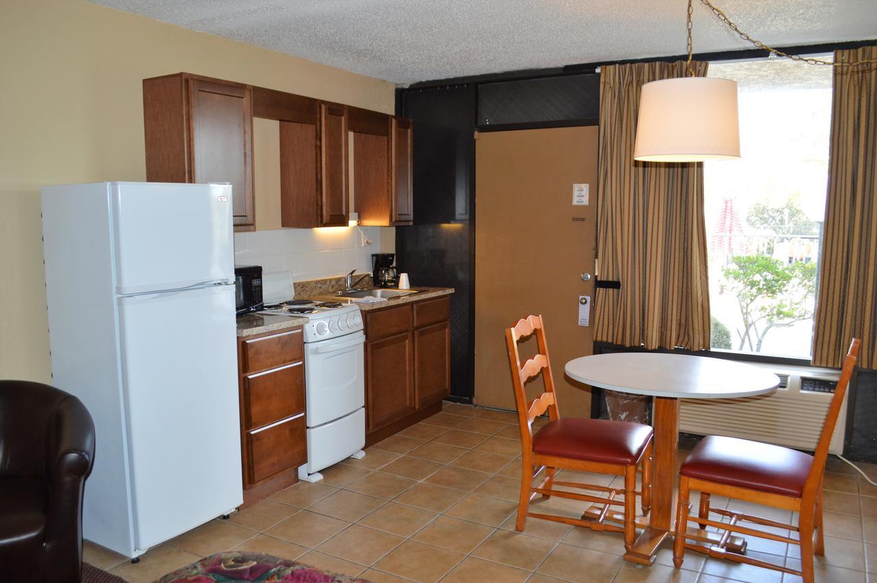 Tarpon Shores Inn Tarpon Springs Extérieur photo