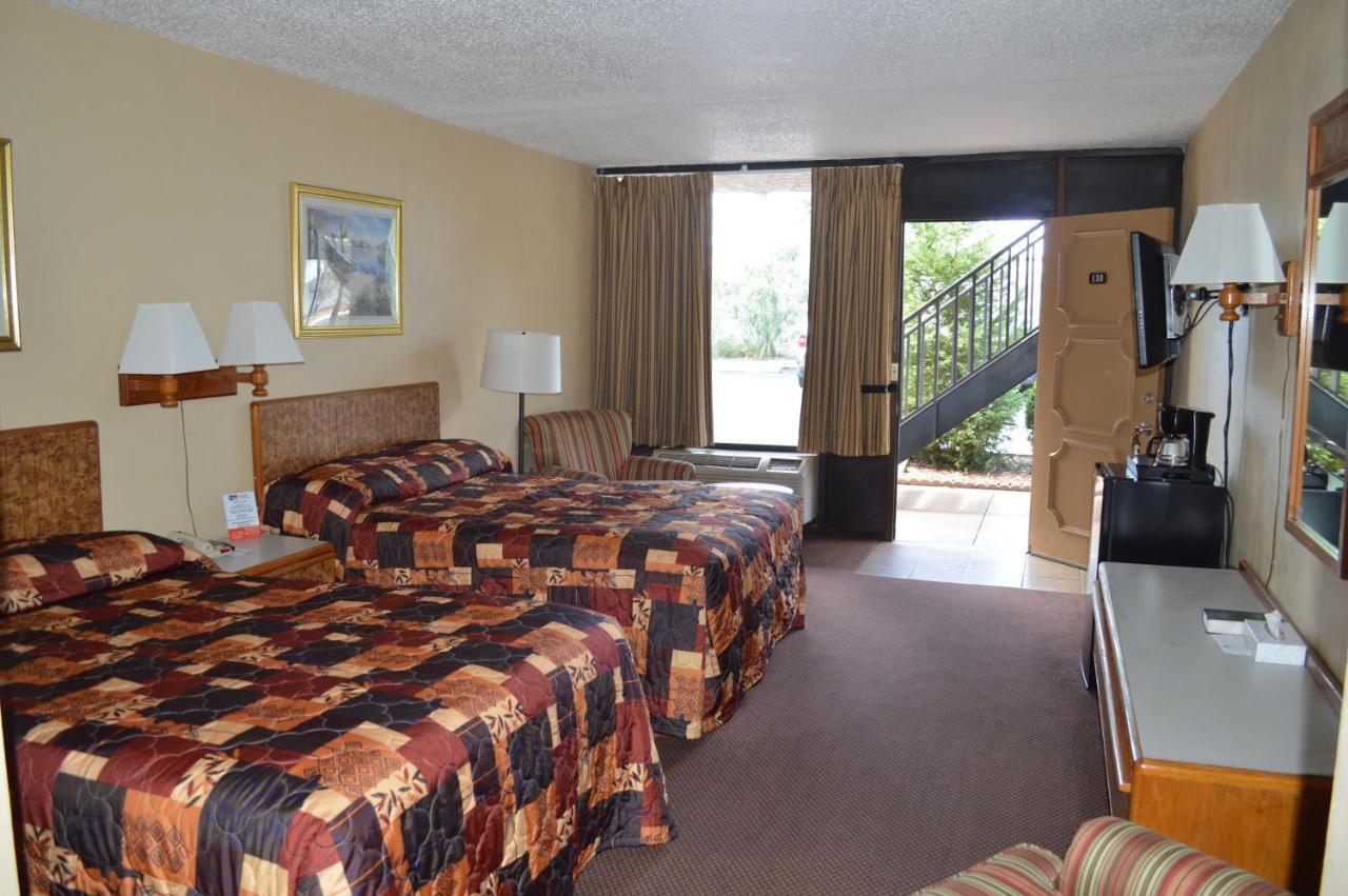 Tarpon Shores Inn Tarpon Springs Extérieur photo